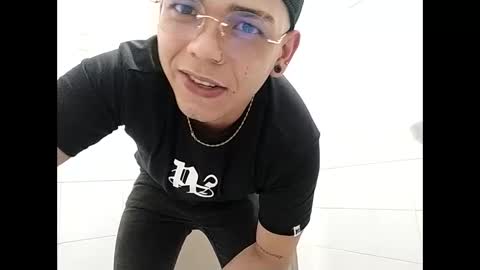 Snapshot of babycrazy24love chatting on 02-16-25, 01:14 babycrazy24love online show from 02-16-25, 01:14