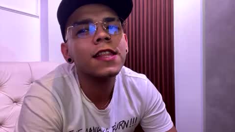 Snapshot of babycrazy24love chatting on 02-19-25, 11:14 babycrazy24love online show from 02-19-25, 11:14