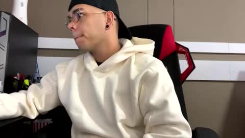 Snapshot of babycrazy24love chatting on 02-22-25, 12:19 babycrazy24love online show from 02-22-25, 12:19