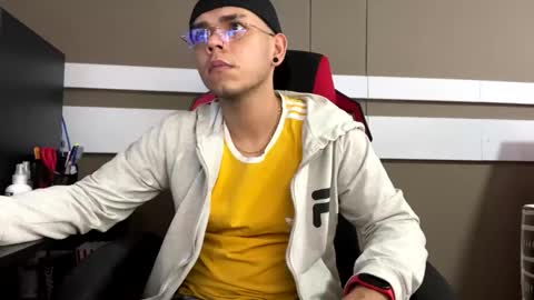 Snapshot of babycrazy24love chatting on 03-01-25, 11:50 babycrazy24love online show from 03-01-25, 11:50