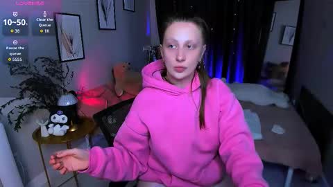Eva online show from 10-03-25, 10:18