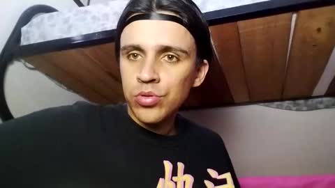 Snapshot of babydarkpink chatting on 11-03-25, 08:43 Dani online show from 11-03-25, 08:43