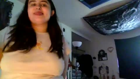 Snapshot of babydollalexiss chatting on 06-07-26, 06:00 babydollalexiss online show from 06-07-26, 06:00