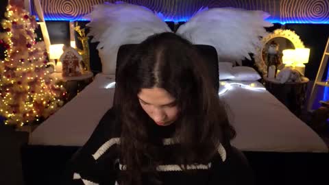 Sasha online show from 12-14-25, 07:51