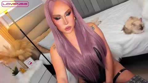 ASK ME IN PM online show from 10-28-25, 01:53