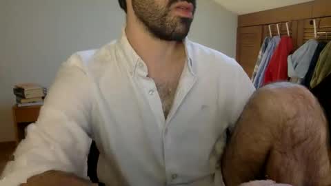 Tom A.    online show from 11-09-25, 01:20