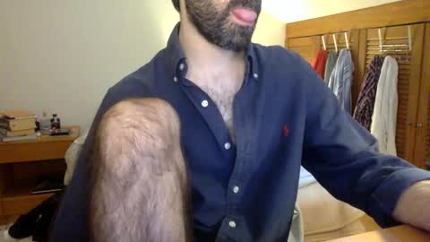 Tom A.    online show from 11-21-25, 02:16