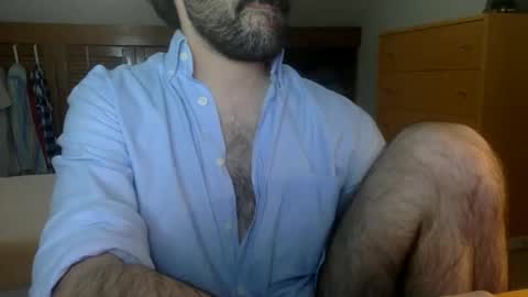 Snapshot of babyhardy chatting on 05-29-26, 10:35 Tom A. online show from 05-29-26, 10:35