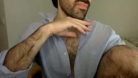 Snapshot of babyhardy chatting on 06-26-26, 10:52 Tom A. online show from 06-26-26, 10:52