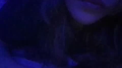 Snapshot of babyhoney333 chatting on 02-01-26, 03:54 babyhoney333 online show from 02-01-26, 03:54