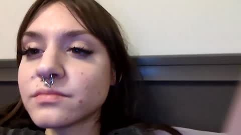 babyladyinurphone online show from 02-05-26, 11:09