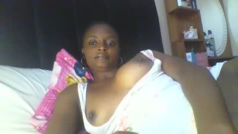 Snapshot of babylisah chatting on 09-29-25, 02:00 Babylisah online show from 09-29-25, 02:00