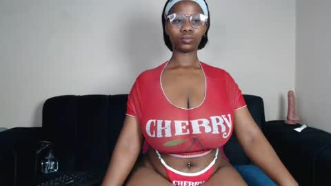 Snapshot of babyluciax chatting on 07-16-26, 07:58 babyluciax online show from 07-16-26, 07:58