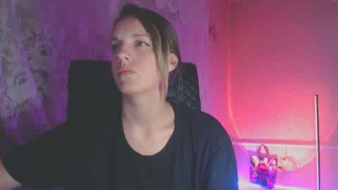 Sonya online show from 10-18-25, 06:41