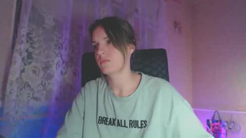 Sonya online show from 11-28-25, 06:54