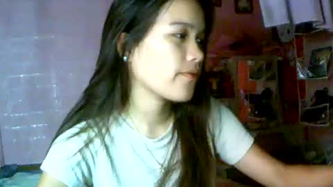 Snapshot of babypinaygirl chatting on 06-15-26, 02:19 babypinaygirl online show from 06-15-26, 02:19