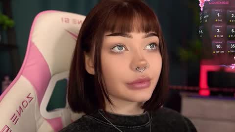 Nika online show from 10-10-25, 09:36