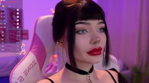 Nika online show from 05-18-26, 10:04
