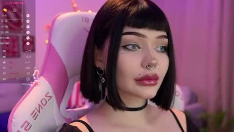 Snapshot of babyroxynill chatting on 06-24-26, 09:58 Nika online show from 06-24-26, 09:58