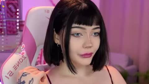 Snapshot of babyroxynill chatting on 07-14-26, 05:23 Nika online show from 07-14-26, 05:23