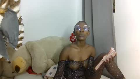 Snapshot of babytylerr chatting on 05-11-26, 03:07 babytylerr online show from 05-11-26, 03:07