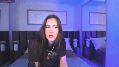 Gloria online show from 09-19-25, 05:02