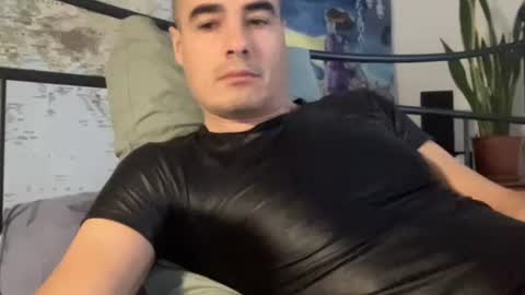 Snapshot of bach77 chatting on 01-03-25, 10:41 bach online show from 01-03-25, 10:41