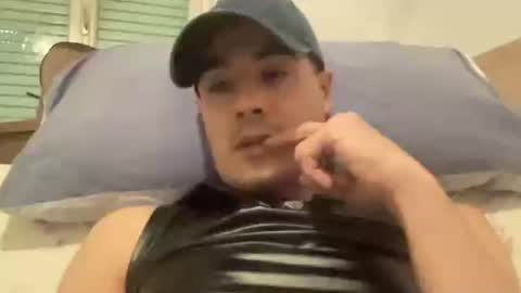 Snapshot of bach77 chatting on 03-10-25, 10:24 bach online show from 03-10-25, 10:24