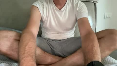 backtoureon online show from 07-10-26, 03:47