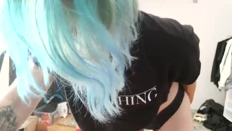 Snapshot of backuphoney chatting on 06-13-26, 10:46 Honey online show from 06-13-26, 10:46