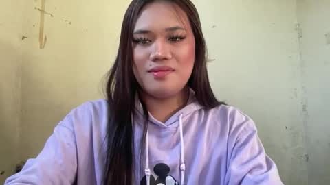 AMARA - FOLLOW ME AND THUMBS UP online show from 04-04-26, 10:40