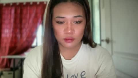 Snapshot of bad_kitty_amara chatting on 07-03-26, 02:51 AMARA - FOLLOW ME AND THUMBS UP online show from 07-03-26, 02:51