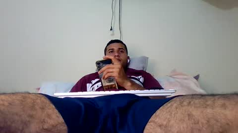 Snapshot of badboy300880 chatting on 07-15-26, 04:07 alejo 18cm online show from 07-15-26, 04:07