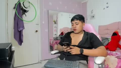 JUAN online show from 05-11-26, 02:50
