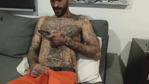 BadCouple  online show from 10-01-25, 12:38