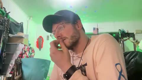 baddaddy215 online show from 12-31-24, 04:14