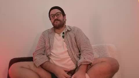 Snapshot of baddaddybrasil chatting on 06-26-26, 01:48 Baddaddybrazil online show from 06-26-26, 01:48