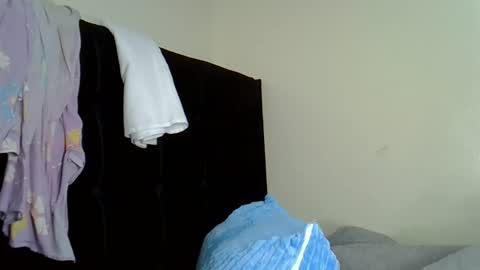 baddie_bunnie online show from 11-22-25, 02:10