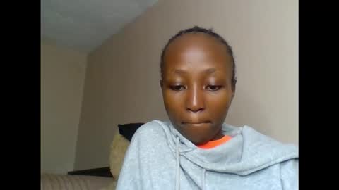 baddie_bunnie online show from 05-11-26, 04:04