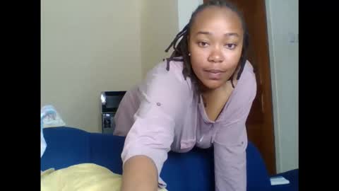 baddie_bunnie online show from 05-16-26, 07:05