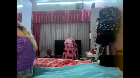 Snapshot of baddieprettypussy chatting on 04-03-26, 03:21 baddieprettypussy online show from 04-03-26, 03:21