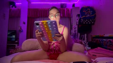 Snapshot of baddieprettypussy chatting on 05-20-26, 10:32 baddieprettypussy online show from 05-20-26, 10:32