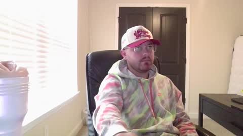 Snapshot of baddydaddy23 chatting on 09-22-25, 06:54 Jon online show from 09-22-25, 06:54