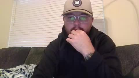 Snapshot of baddydaddy23 chatting on 10-26-25, 12:00 Jon online show from 10-26-25, 12:00