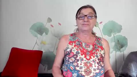 Snapshot of badgg chatting on 09-12-25, 06:46 Gina online show from 09-12-25, 06:46