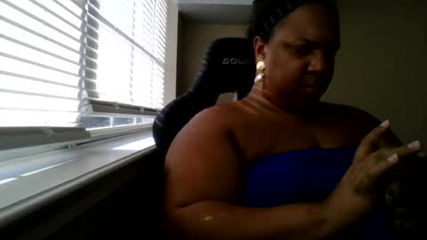 Snapshot of badgirl__brittany chatting on 11-21-25, 07:01 Badgirlbritt your favorite girl online show from 11-21-25, 07:01