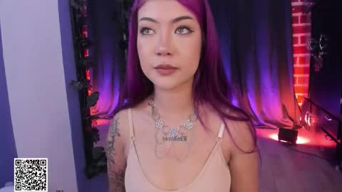 Snapshot of badkatyuska chatting on 11-28-25, 06:10 Please help me to reach 100 thumbs up online show from 11-28-25, 06:10