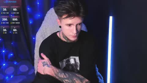 Snapshot of badrabbit__ chatting on 12-25-24, 08:39 Alex online show from 12-25-24, 08:39