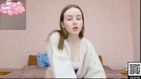 Snapshot of bae_cake_ chatting on 02-13-25, 02:20 Alice online show from 02-13-25, 02:20