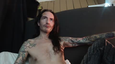 Bailey online show from 02-26-25, 01:32